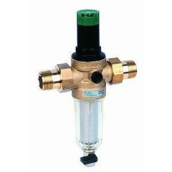 Vodní filtr s vestavěným redukčním ventilem Honeywell FK06-3/4AA